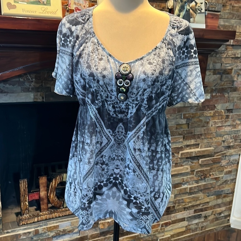 BEAD Embellished Top